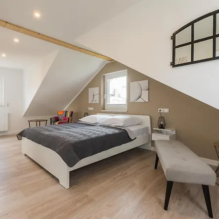 Naturpark-5 Sterne Ferienhaus-kamin-sauna-see