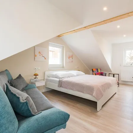 Naturpark-5 Sterne Ferienhaus-kamin-sauna-see